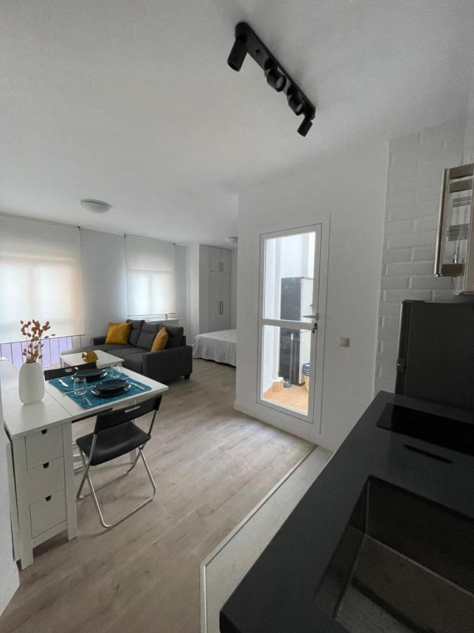 Suite La Biznaga Malaga Exterior photo